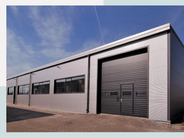 Быстровозводимые склады от СтальСтрой-Хмк по цене 622 руб.